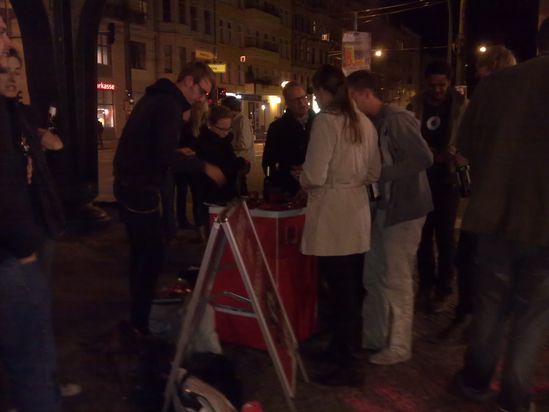 Spätinfostand an der Eberswalder Str.
