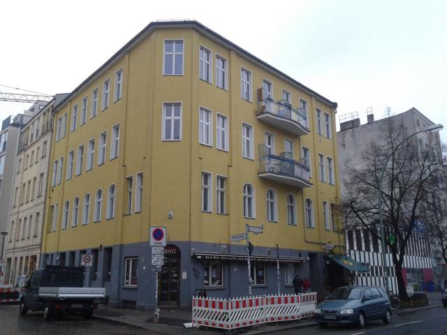 Torstr. 69/Christinenstr. 1